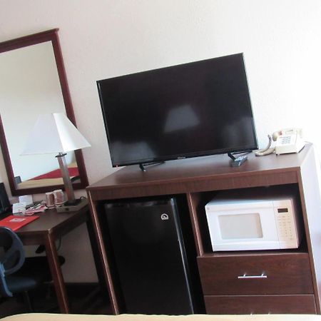 Econo Lodge Carlisle Eksteriør bilde
