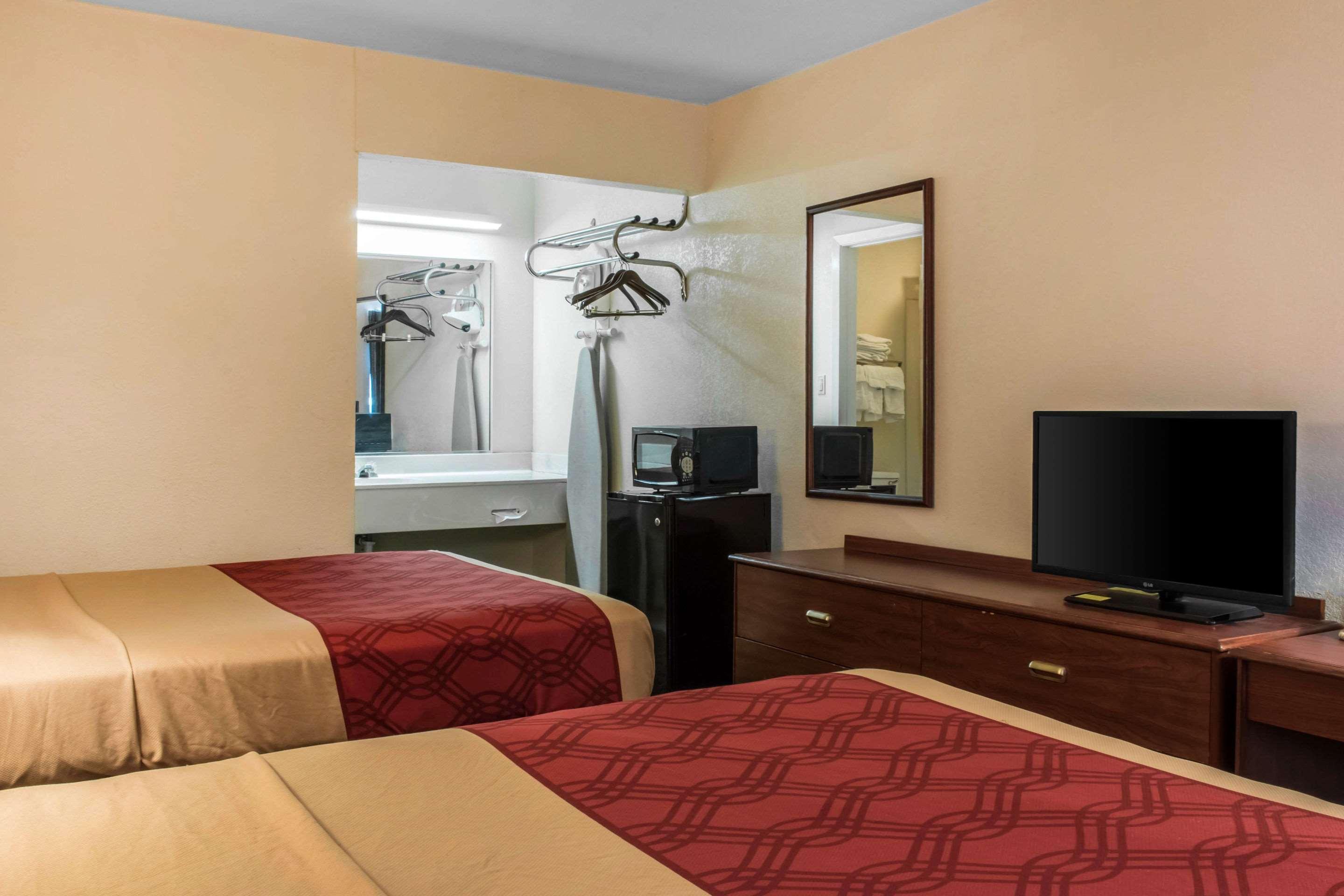 Econo Lodge Carlisle Eksteriør bilde